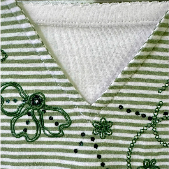 Shenanigans 6 Green & White top w/Embroidery & Sequins below a white V-neck - Picture 8 of 12